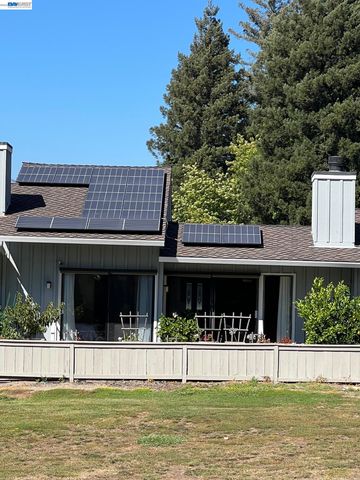 2005 Rancho Verde Circle West, Danville, CA 94526