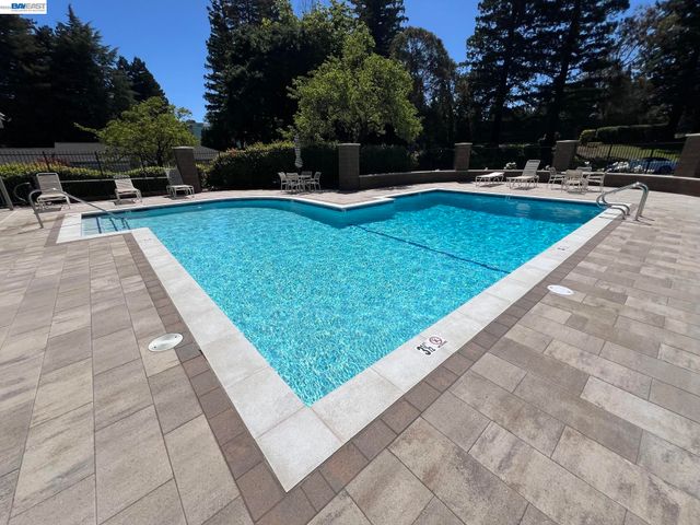 2005 Rancho Verde Circle West, Danville, CA 94526