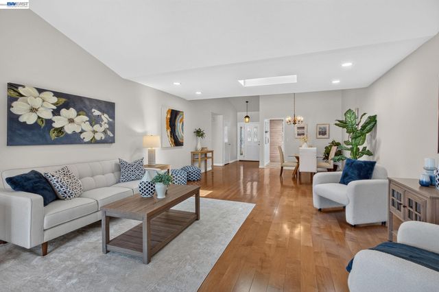 2005 Rancho Verde Circle West, Danville, CA 94526