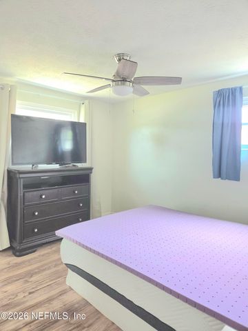 175 PARKWOOD Drive W, Orange Park, FL 32073