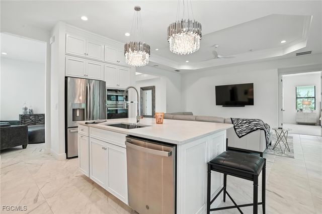 8368 Preserve Point DR, Fort Myers, FL 33912