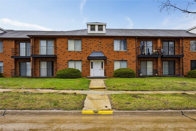 830 Kerry Lane SE 19, Cedar Rapids, IA 52403