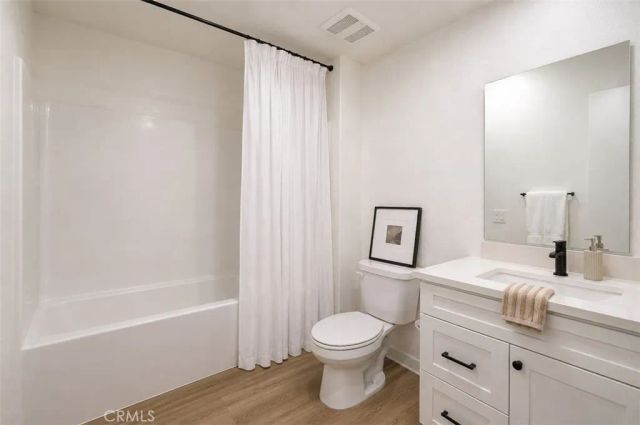 2415 Wild Oak Ct, Perris, CA 92570
