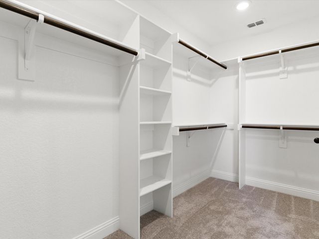 4904 Stratford Place Drive, Sanger, TX 76266