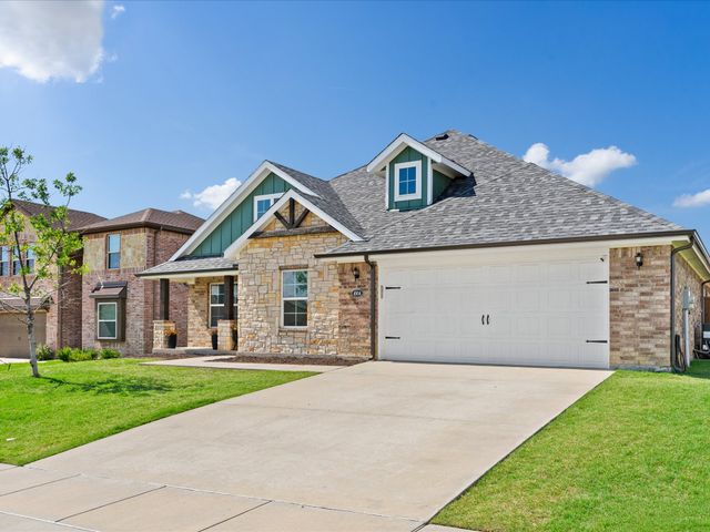 4904 Stratford Place Drive, Sanger, TX 76266