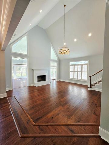 1384 S River Oaks Drive, Blackshear, GA 31516