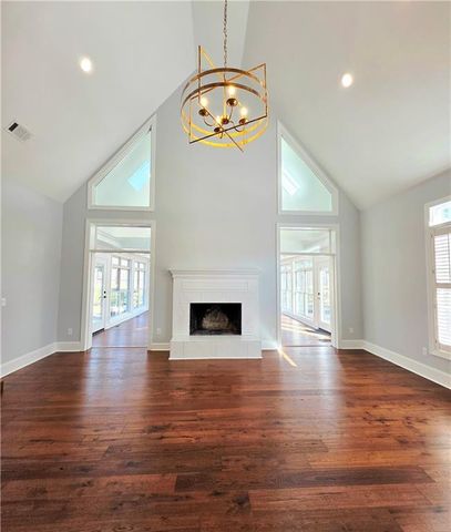 1384 S River Oaks Drive, Blackshear, GA 31516