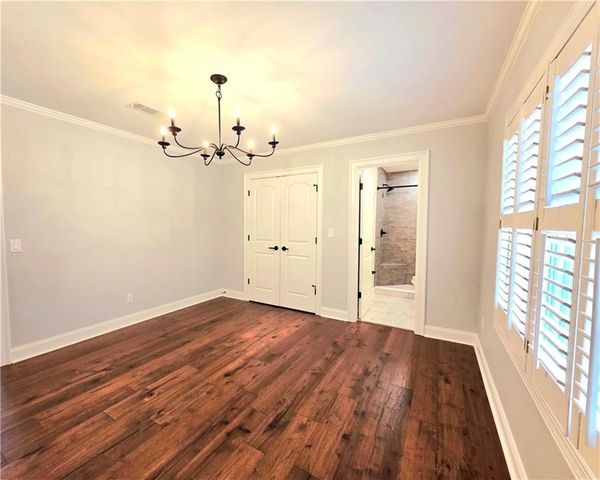 1384 S River Oaks Drive, Blackshear, GA 31516