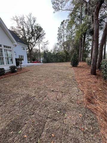 1384 S River Oaks Drive, Blackshear, GA 31516
