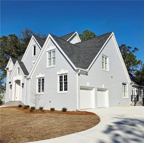 1384 S River Oaks Drive, Blackshear, GA 31516