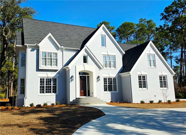1384 S River Oaks Drive, Blackshear, GA 31516