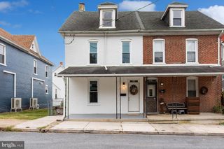 105 FAIRVIEW AVENUE, Waynesboro, PA 17268
