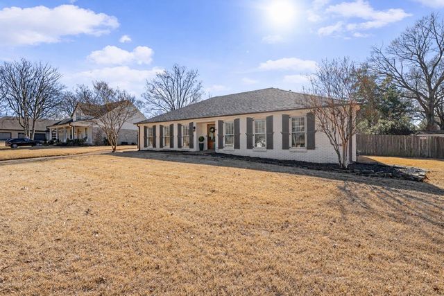 7271 MIMOSA DR, Germantown, TN 38138