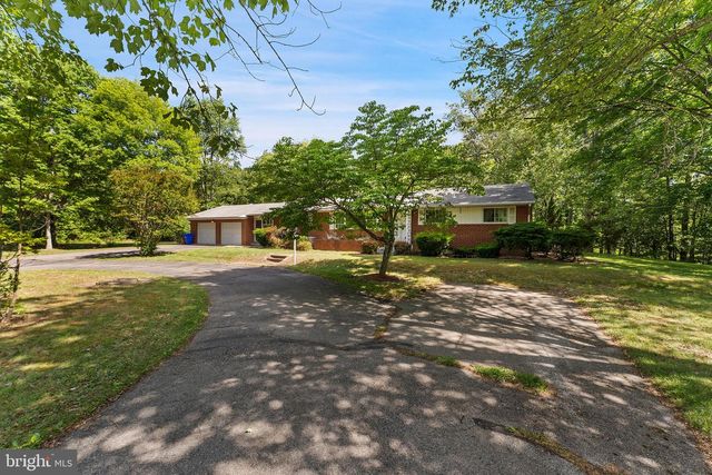 12590 SUB STATION RD, Waldorf, MD 20601