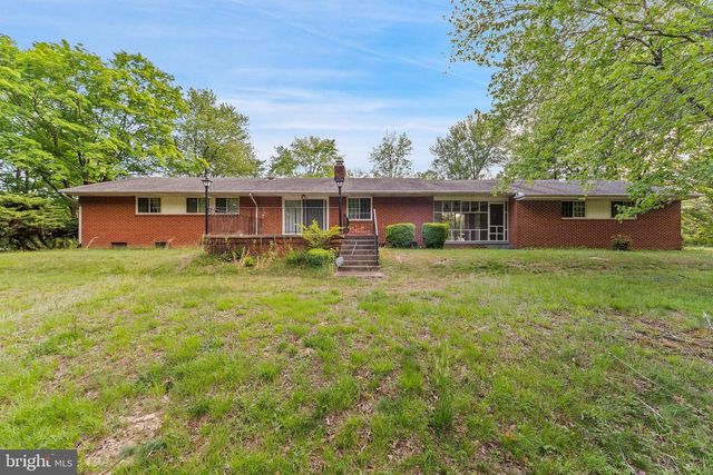12590 SUB STATION RD, Waldorf, MD 20601