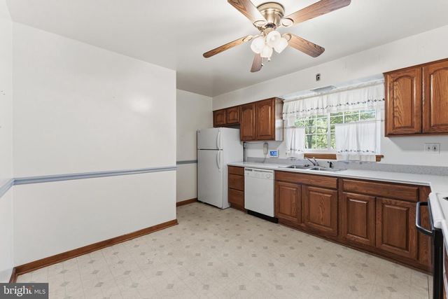 12590 SUB STATION RD, Waldorf, MD 20601