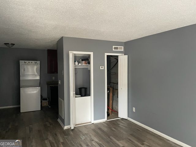 4701 Flat Shoals Road, Union City, GA 30291
