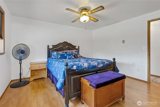 21817 48th Avenue Ct E, Spanaway, WA 98387