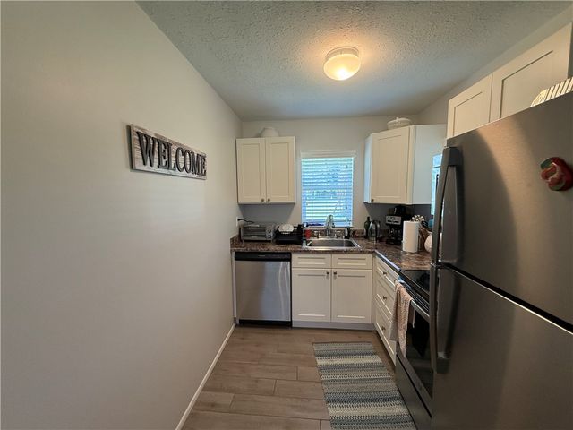 1625 1st Street, Vero Beach, FL 32962