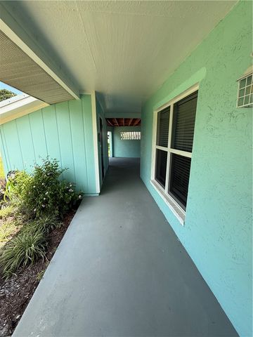 1625 1st Street, Vero Beach, FL 32962