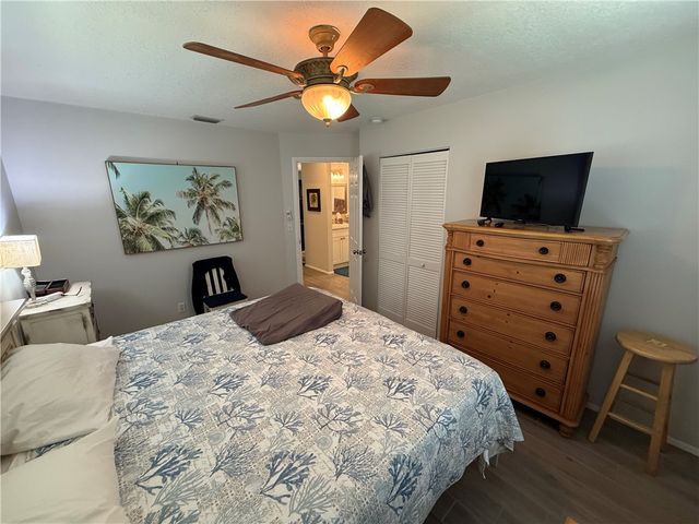 1625 1st Street, Vero Beach, FL 32962