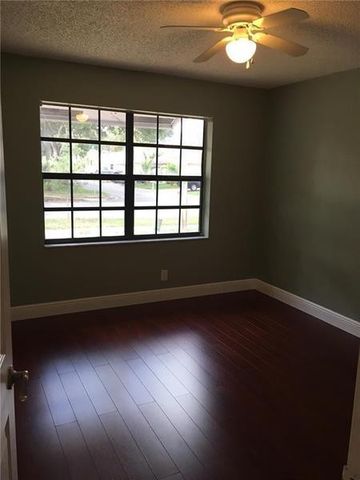 9555 NW 25th Court, Coral Springs, FL 33065