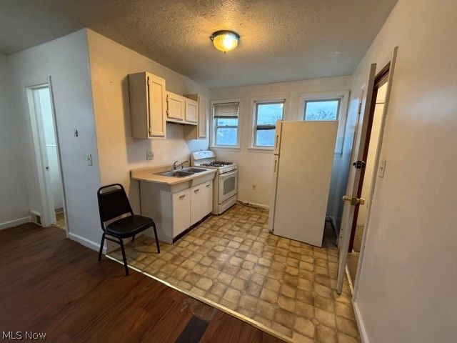 4885 Turney Road, Cleveland, OH 44125