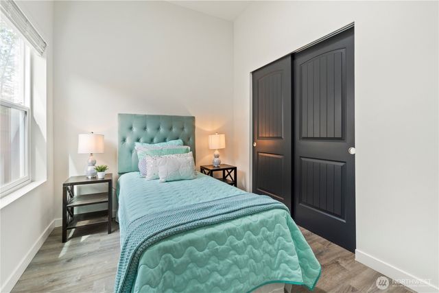 1430 E 60th Street, Tacoma, WA 98404