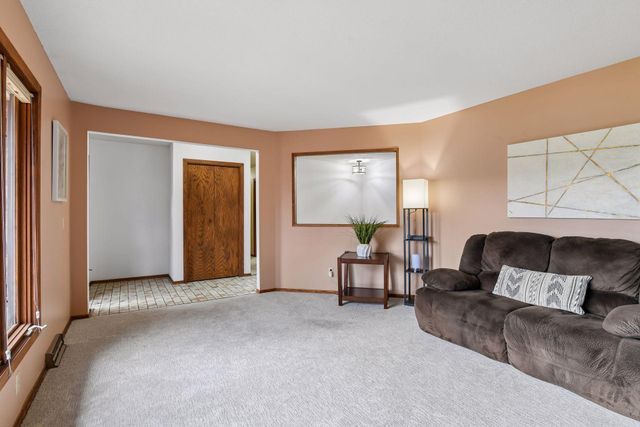 10001 Beard Avenue S, Bloomington, MN 55431