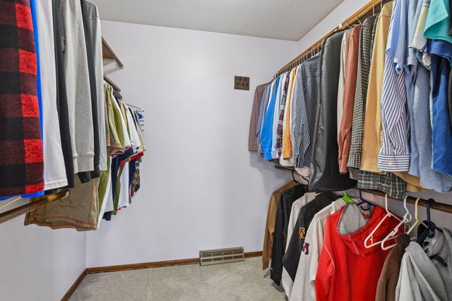 10001 Beard Avenue S, Bloomington, MN 55431