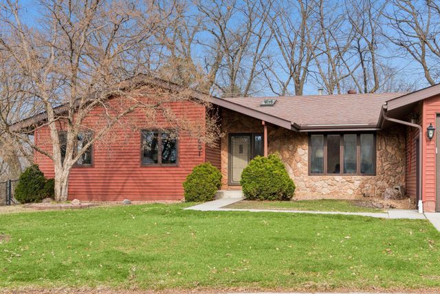 10001 Beard Avenue S, Bloomington, MN 55431