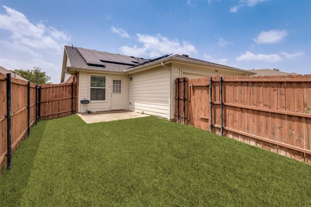 1308 Honeywood Lane, Royse City, TX 75189