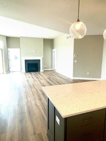 S99W13660 Jay DRIVE #15-46, Muskego, WI 53150