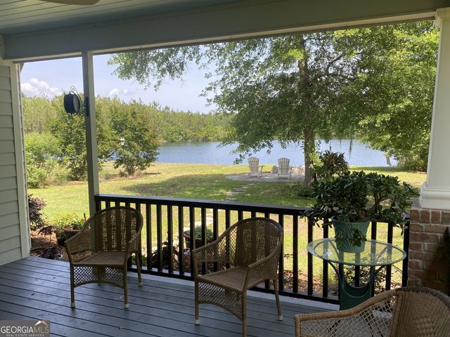 24 Bitter End Court, Waverly, GA 31565