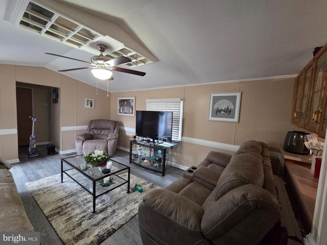 11 WESTOVER PL, North East, MD 21901