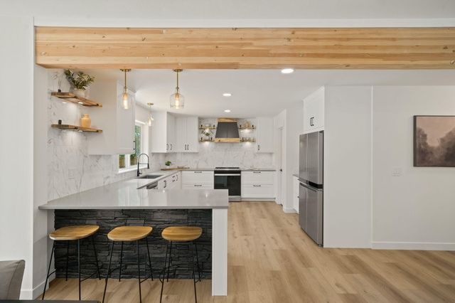 15955 Mountain View Lane, La Pine, OR 97739