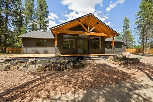 15955 Mountain View Lane, La Pine, OR 97739