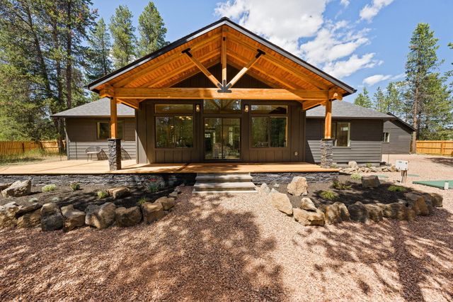15955 Mountain View Lane, La Pine, OR 97739