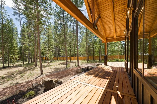 15955 Mountain View Lane, La Pine, OR 97739