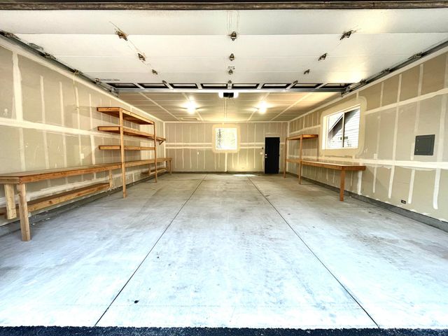 15955 Mountain View Lane, La Pine, OR 97739