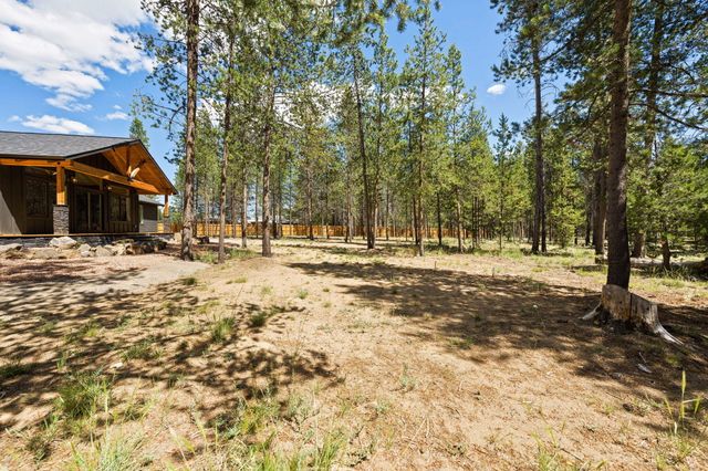 15955 Mountain View Lane, La Pine, OR 97739