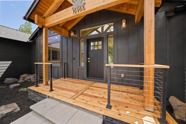 15955 Mountain View Lane, La Pine, OR 97739