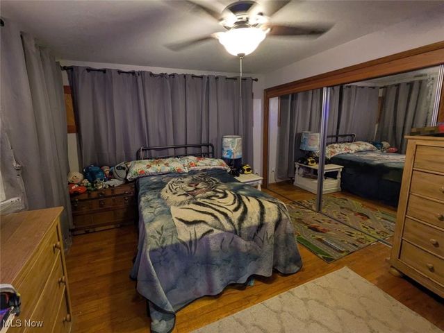 2675 Seifert Lewis Road, Hubbard, OH 44425