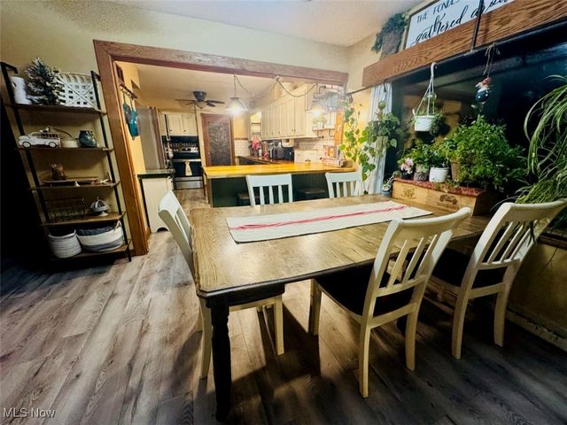 2675 Seifert Lewis Road, Hubbard, OH 44425