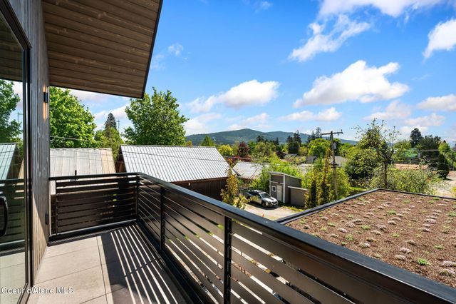 215 W Lake St, Sandpoint, ID 83864