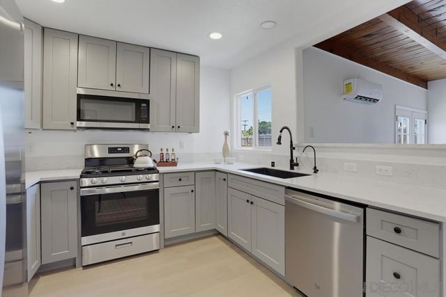 5374 Bonita Dr, San Diego, CA 92114