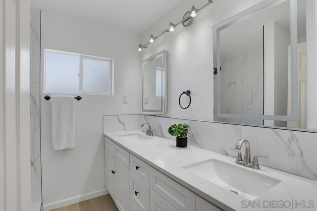 5374 Bonita Dr, San Diego, CA 92114