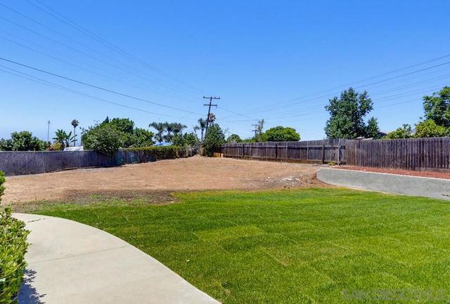 5374 Bonita Dr, San Diego, CA 92114