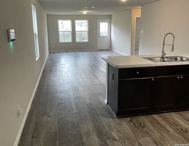 8507 Amistad Cove, Converse, TX 78109