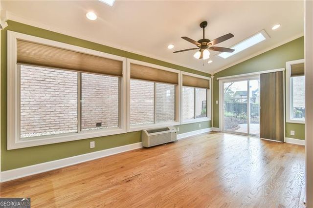 5155 Harbury Lane, Suwanee, GA 30024